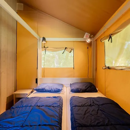 Tente de luxe Glamping At Elba Lacona